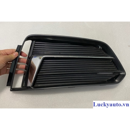 Ốp ba đờ xốc trước phải xe Audi A5 đời 2017_ 8W6807682MRN4